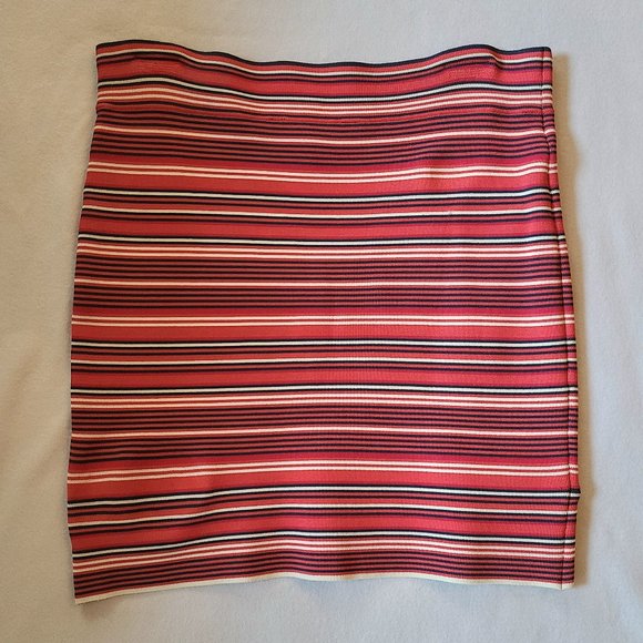 BCBG Max Azria Pink Navy White Striped Tulip Hem Bandage Mini Skirt - Picture 2 of 7